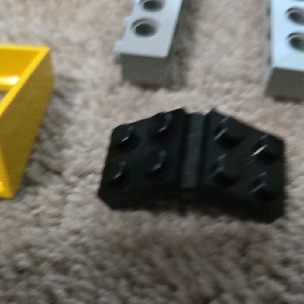 LEGO Building Blocks Set - Unique Pieces and Parts - Picture 8 of 9